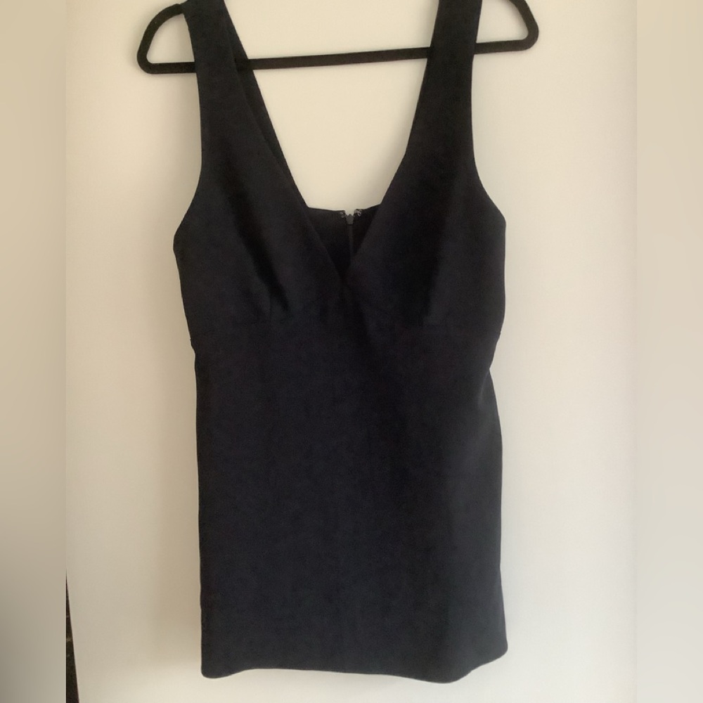 Theory Black Sleeveless V-Neck Tunic Top